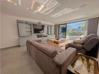 Foto 4 de Casa en Arriendo Amoblada en el Alto de Palmas