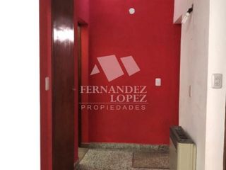 Foto 8 de Casa PH en venta en Bernal Centro