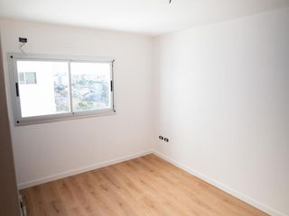 Monoambiente en Construcción 17 e/ 43 y 44 -  38mts2 - pozo - Emprendimiento.