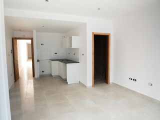Monoambiente en Construcción 17 e/ 43 y 44 -  38mts2 - pozo - Emprendimiento.