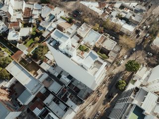 Monoambiente en Construcción 17 e/ 43 y 44 -  38mts2 - pozo - Emprendimiento.
