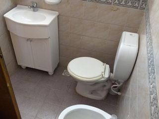 Foto 24 de Venta de triplex 4 ambientes Villa Luzuriaga