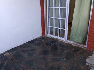 Foto 10 de Venta de triplex 4 ambientes Villa Luzuriaga