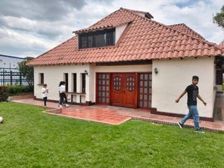 Foto 21 de apartamento en venta en pinos de lombardía. Cod V119492