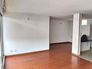 Foto 4 de apartamento en venta en pinos de lombardía. Cod V119492