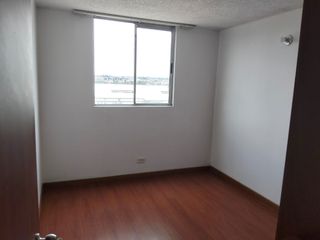 Foto 14 de apartamento en venta en pinos de lombardía. Cod V119492