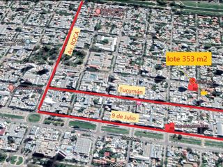Foto 1 de Venta Casa Con Lote apto desarrollo General Roca frente a Clínica Roca