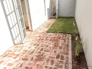 Sin expensas Departamento oficina dos ambientes con patio y jardín en San Antonio De Padua
