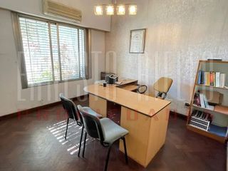 Foto 9 de VENTA CASA 3 AMB C/ COCHERA Y PATIO SOBRE 12 DE OCT. QUILMES O.