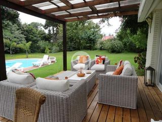 Foto 1 de House - Los Fresnos