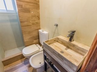 DEPARTAMENTO VENTA 2 AMB VILLA REAL REFACCIONADO