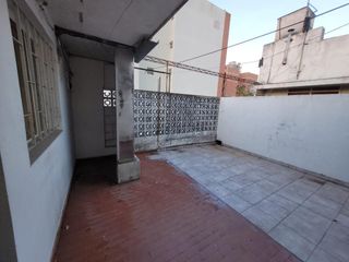 Departamento en venta - 2 dormitorios 1 baño - 85mts2 - La Plata