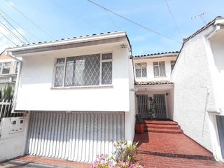 Foto 2 de casa en arriendo en santa paula-usaquén. Cod A1410042