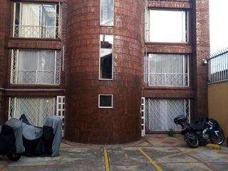 Foto 1 de APARTAMENTO CON GARAJE CERCA PORTAL SUBA VENTA