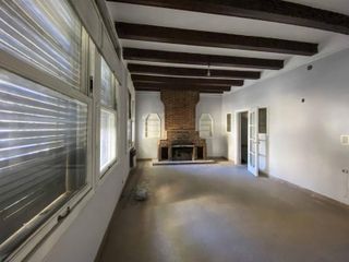 Foto 2 de San luis 448 - casa al frente-