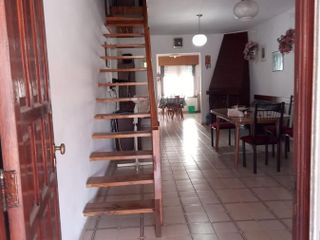 Casa y departamentos en venta  - 10 dormitorios 12 baños - 450mts2  - Mar Del Tuyu
