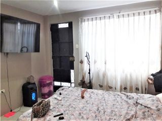 Foto 19 de VENDO CASA EN VILLA EL SALVADOR SEGUNDO SECTOR / CERCA AL CRUCE DE LA AV VILLA DEL MAR Y LA AV REVOLUCIÓN / 140 M2 / USD 140,000 DÓLARES.