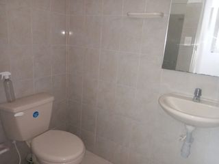 Foto 5 de comercial (casa para comercio) en arriendo en bellavista. Cod A113412