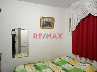 Foto 15 de 🌟 ¡OPORTUNIDAD ÚNICA! 🌟

🏠 Casa encantadora de un solo piso esperando por ti en San Juan de Miraflores. Con una ubicación privilegiada en Los Jazmin