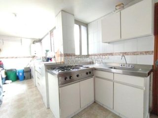 Foto 7 de APARTAMENTO en ARRIENDO en Bogotá Alhambra