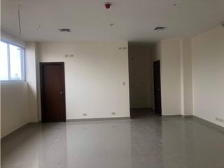 Foto 1 de Kennedy Norte se vende oficina interior Cond. San José 47,17m2