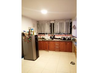 Foto 13 de Venta de Casa de 190 m2 en 650 mill neg, en Mesitas del Colegio cund.