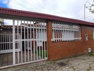 Foto 1 de VENTA de CASAS en BOGOTA