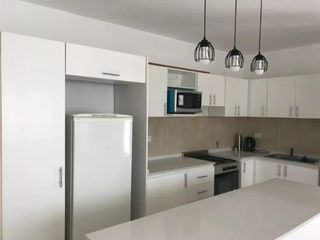 Foto 4 de Casa  AMOBLADA en  Lagoon Pilar