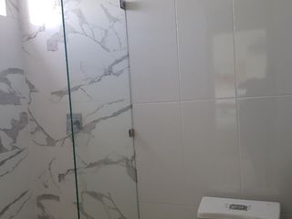 Foto 16 de Elegante casa a estrenar en Casalaguna/entrega inmediata/ cerca de Riocentro Dorado
