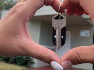 Foto 37 de Elegante casa a estrenar en Casalaguna/entrega inmediata/ cerca de Riocentro Dorado