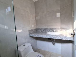 Foto 22 de Elegante casa a estrenar en Casalaguna/entrega inmediata/ cerca de Riocentro Dorado