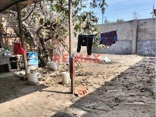 Foto 5 de GRAN OPORTUNIDAD EN PUENTE PIEDRA!

Se vende Casa a precio de terreno
Hermosa Casa de 219 m² Terreno - Parametro 4 Pisos - Cerca Ovalo Zapallal
Ub