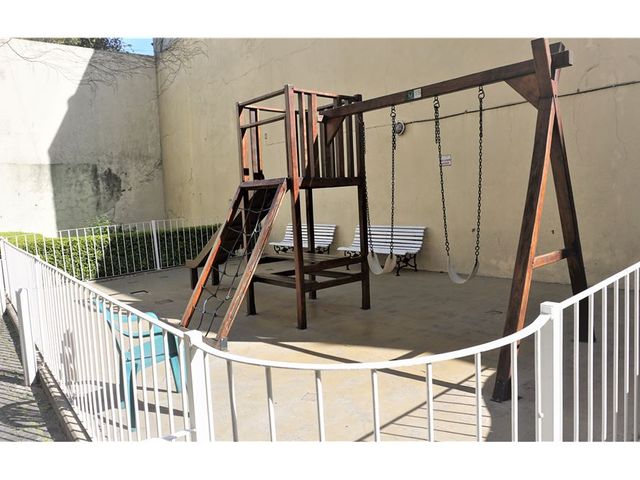 Venta Dto 3 amb BALCÓN Almagro SUM SEGURIDAD