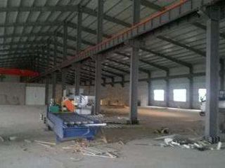 Foto 1 de ARRIENDO BODEGA INDUSTRIAL ALTO IMPACTO, NORTE DE QUITO.