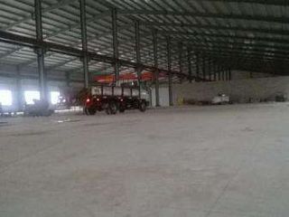 Foto 4 de ARRIENDO BODEGA INDUSTRIAL ALTO IMPACTO, NORTE DE QUITO.