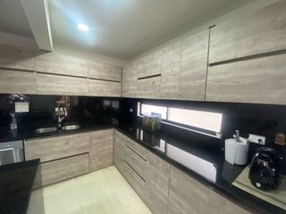 Foto 2 de VENTA DE CASA BARRIO PAN AZÚCAR BUCARAMANGA REFORMADA. Cod V5904
