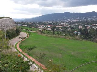 Urbanización la Quinta, Cumbayá, 2 Lotes de Terreno de venta