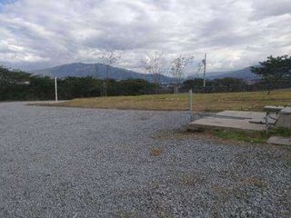 Foto 5 de ARRIENDO BODEGA 160M2 EN TUMBACO