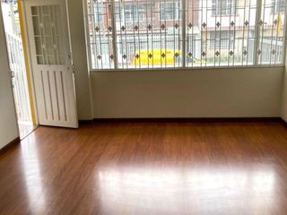Foto 11 de VENTA DE CASA EN EL SECTOR DE NORMANDÍA EN BOGOTÁ