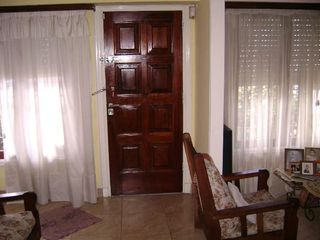 Foto 11 de CHALET 5 AMBIENTES EN GASCON Y JUJUY