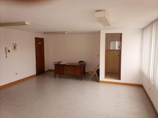 La Mariscal, Oficina comercial, 61 m2, 2 ambiente, 2 baños