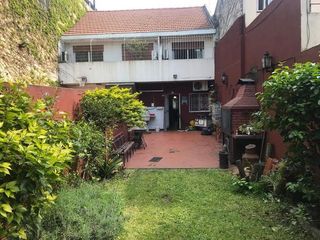 VENTA RETASADO -DUPLEX 4 AMBIENTES 2 BAÑOS 2 COCHERAS COC COM JARDIN FDO-P CHACABUCO