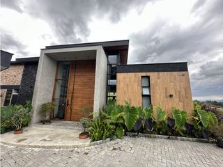Foto 1 de Venta de Casa Campestre en Rionegro