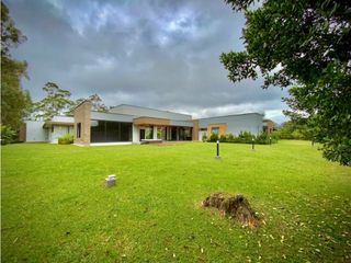 Venta Casa Campestre Luxury House Independiente Llanogrande (Rionegro)