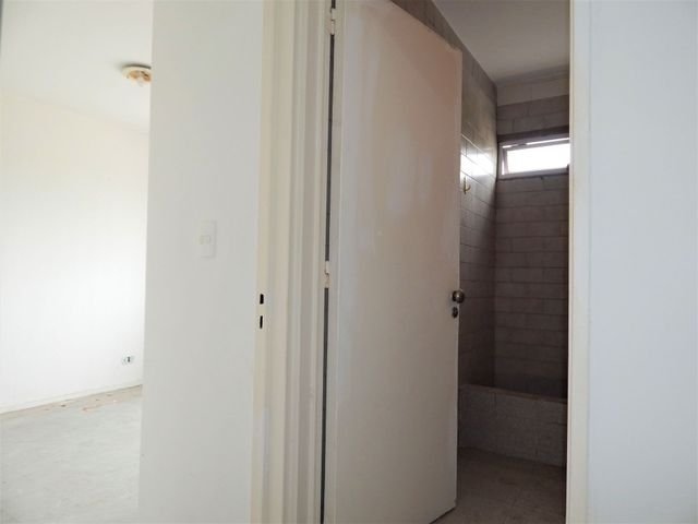 OPORTUNIDAD! VENTA 3 AMB A RECICLAR EN B. CASTRO !