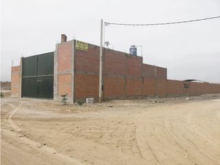 Terreno industrial en venta en Ancón con 4 frentes
