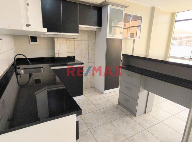 Departamento en Venta en Santiago de Surco - Mehr