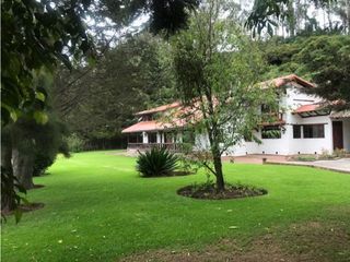 Foto 8 de ARRIENDO PIFO QUINTA 4543 M2- 3 DORMITORIOS CONJUNTO PRIVADO SEGURIDAD