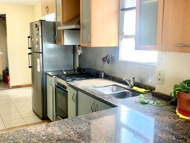 Venta amplio 3 amb en V. Pueyrredón -Vista a plaza