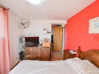 Casa en venta - 2 dormitorios, 2 baños, cochera - 80mts2 - Tolosa